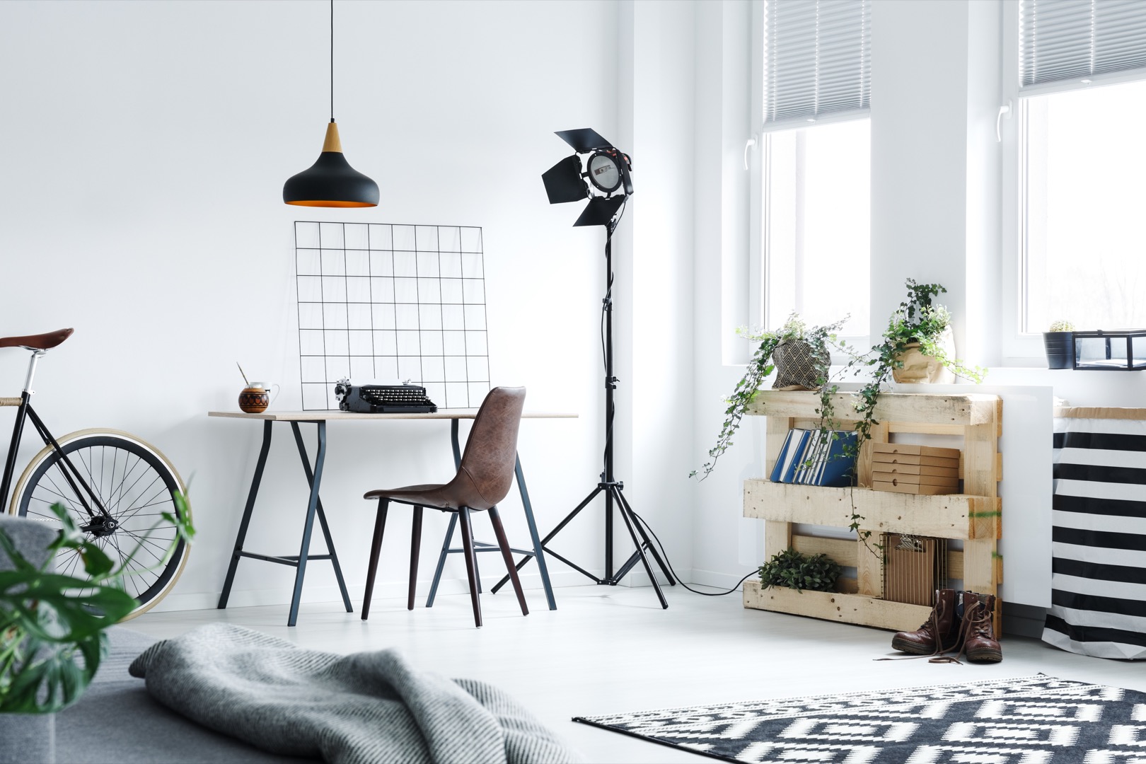 Modern home office City Loft Studio